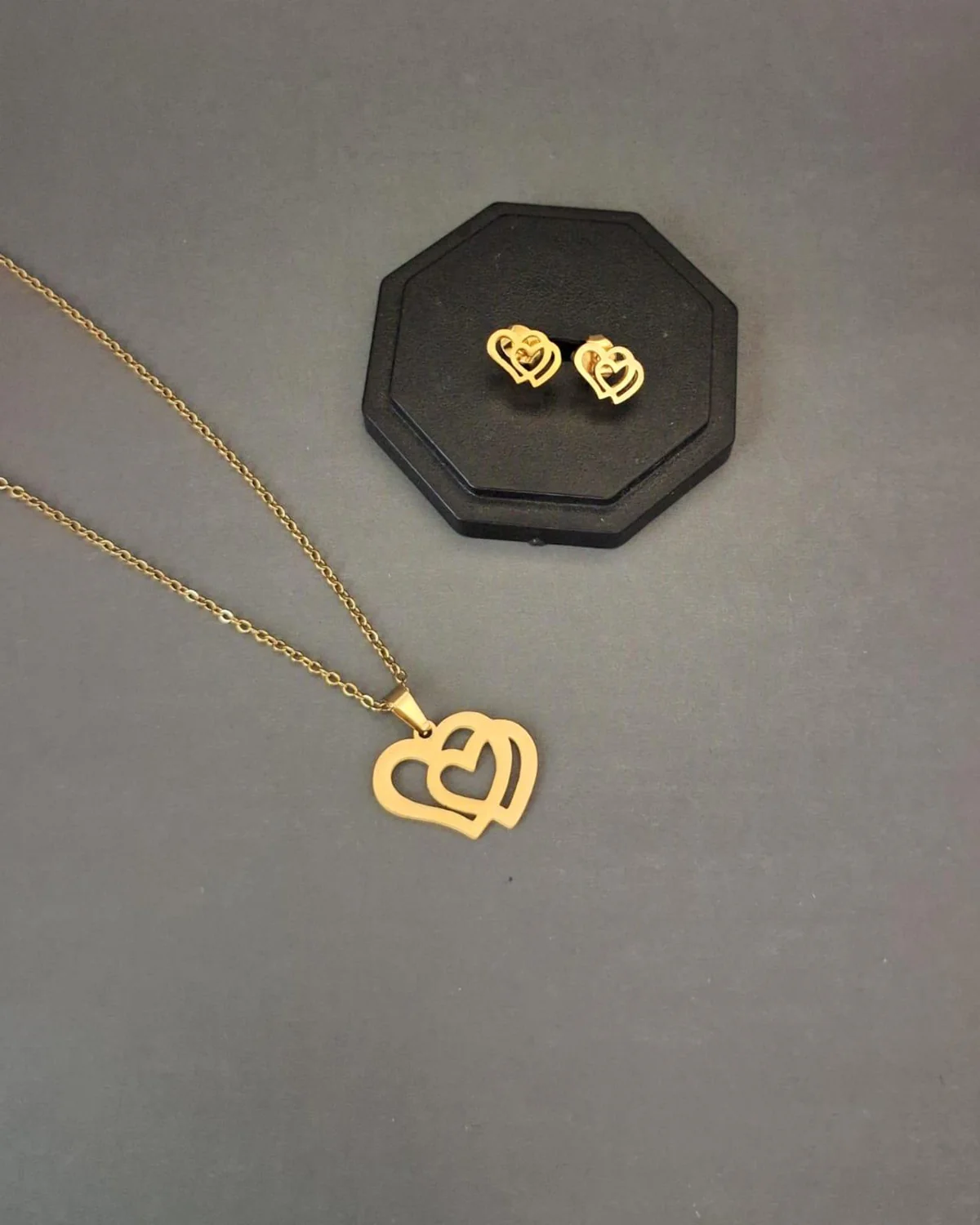 Zevarly Anvi Anti tarnish Pendant Set - Image 3