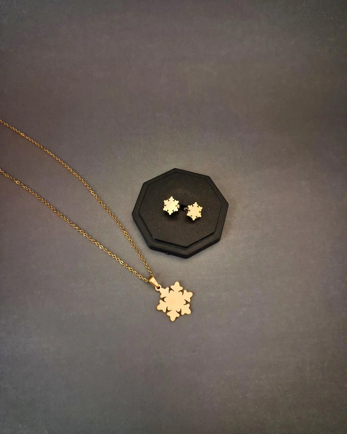 Zevarly Daksha Gold Plated Anti Tarnish Pendant Set - Image 2